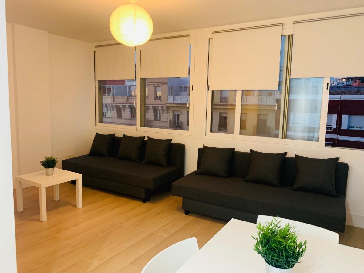 Apartment Pisos Con Piscina Barrio Exclusivo-wizinkcenter Alquiler Temporada