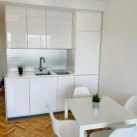 Pisos Con Piscina Barrio Exclusivo-Wizinkcenter Alquiler Temporada Apartment Madrid Exterior photo