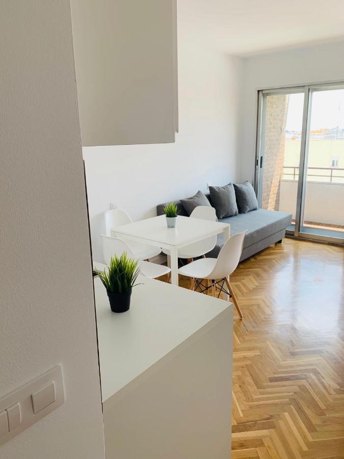 Pisos Con Piscina Barrio Exclusivo-wizinkcenter Appartamento Madrid