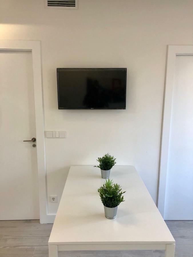 Pisos Con Piscina Barrio Exclusivo-wizinkcenter Appartamento Madrid